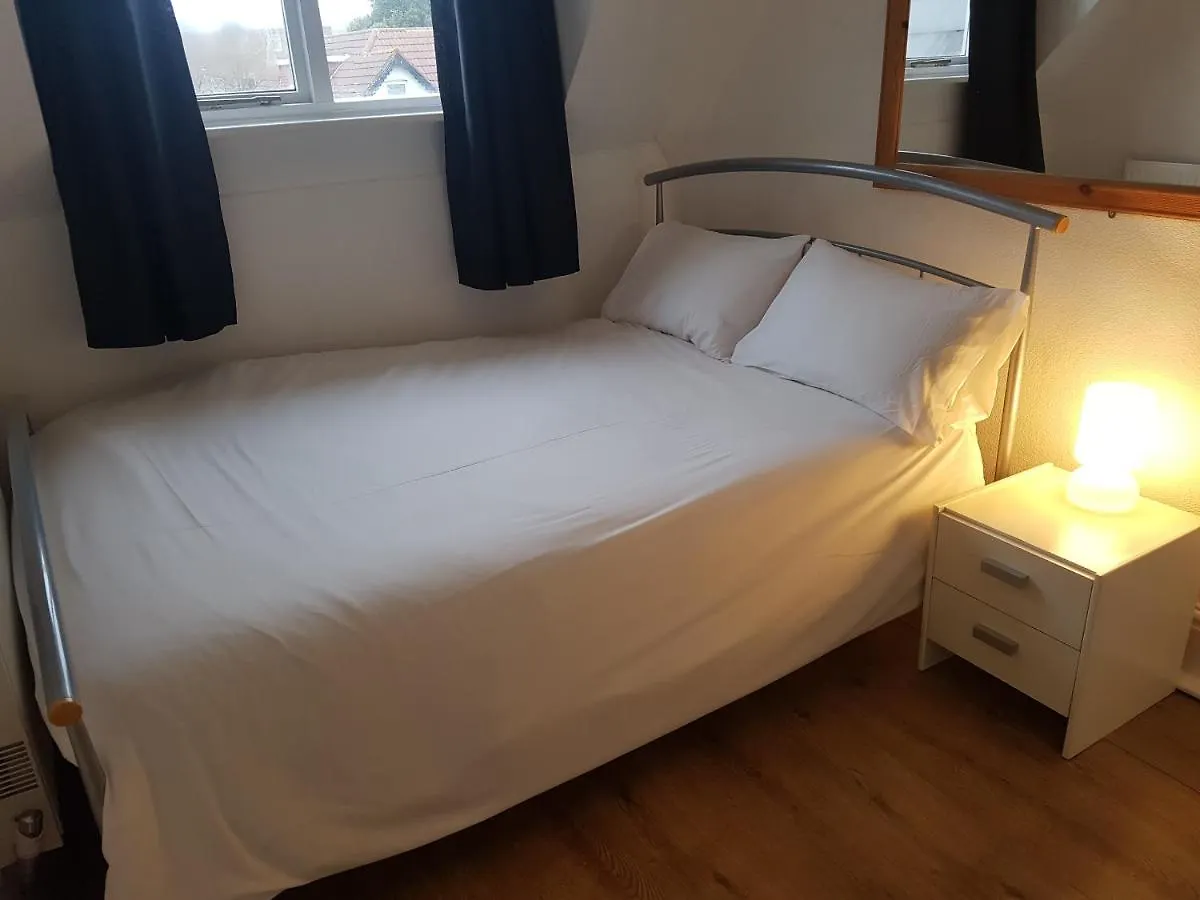 Boscombe Reef Hotel Bournemouth Guest house