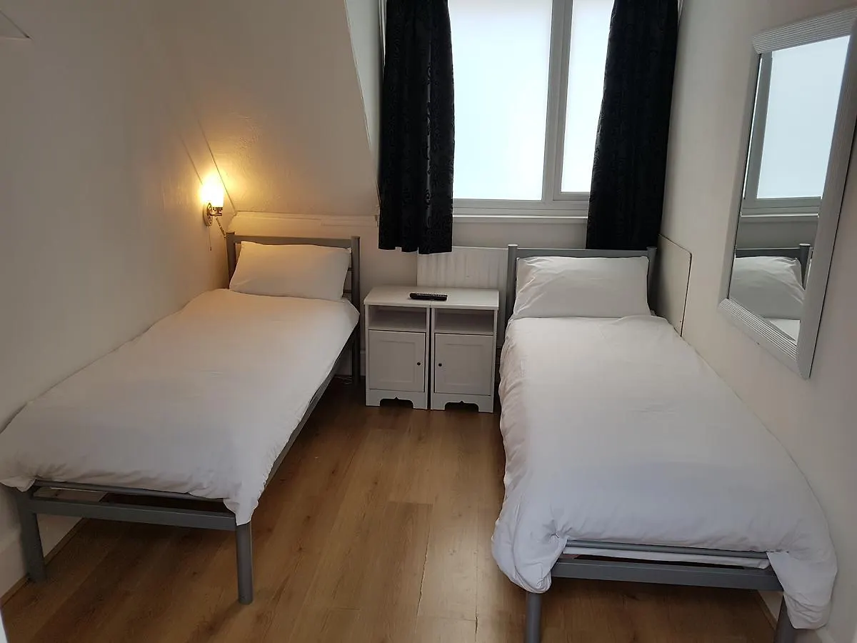Boscombe Reef Hotel Bournemouth Guest house